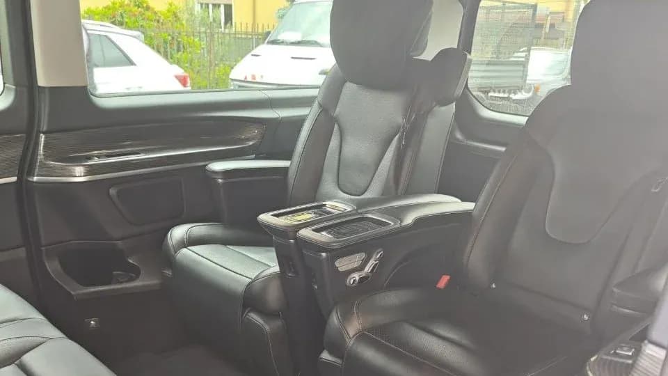 Mercedes V-Class VIP